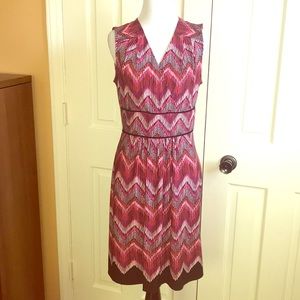 Studio I Petite Chevron Pattern Dress. Size 8P